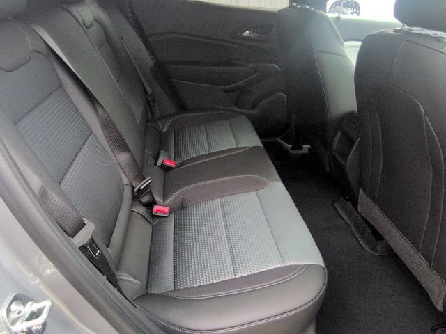 New 2026 Chevrolet Trax LT w/ Midnight Edition FWD image 27
