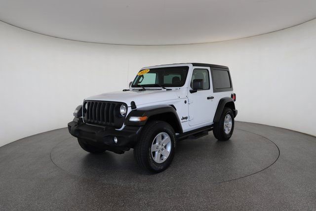 Used 2022 Jeep Wrangler Sport image 2