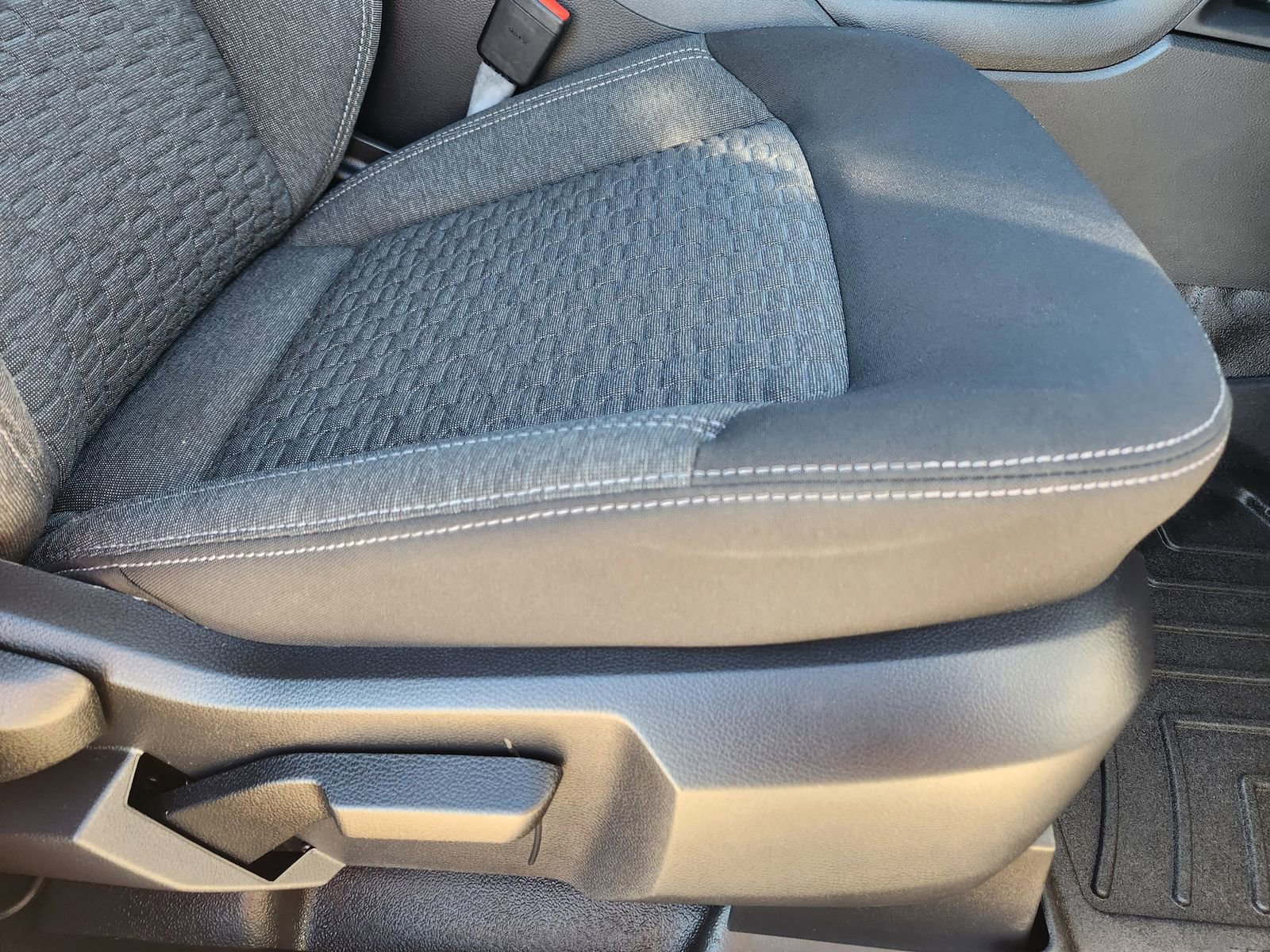 Used 2024 Ford Ranger XL image 27