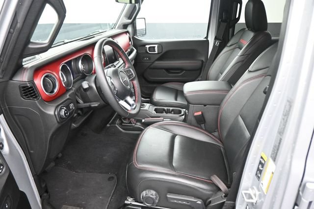 Used 2023 Jeep Gladiator Rubicon w/ Cold Weather Group AWD/4WD image 21
