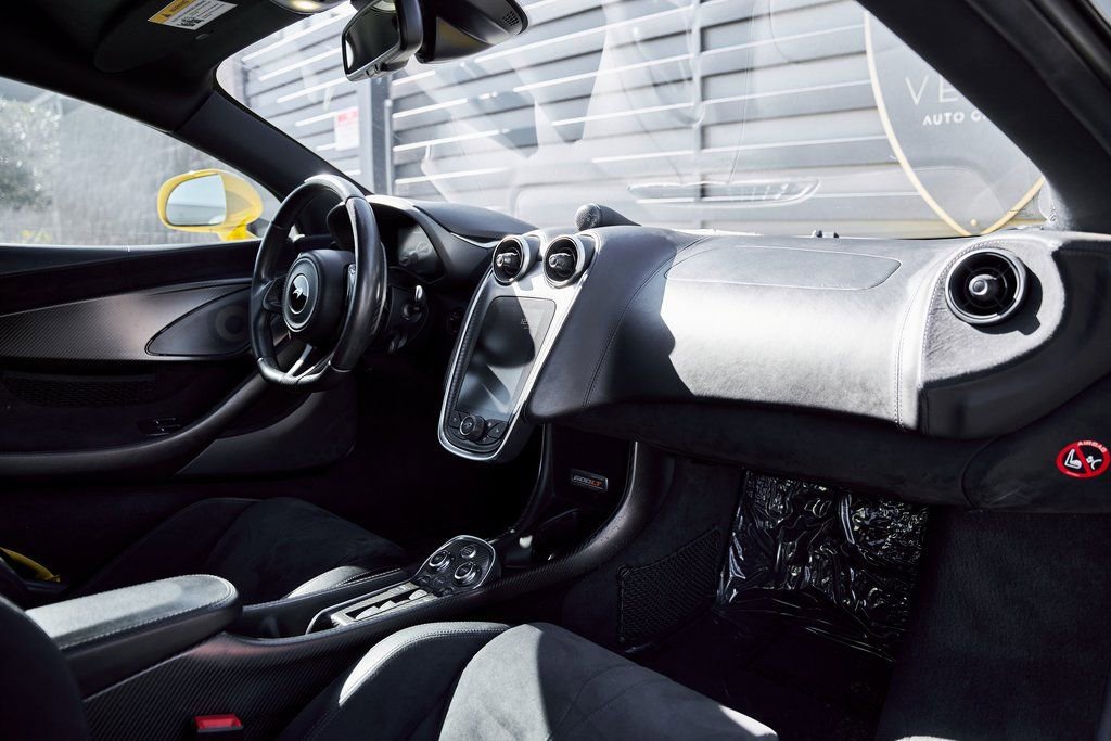 Used 2019 McLaren 600LT image 35