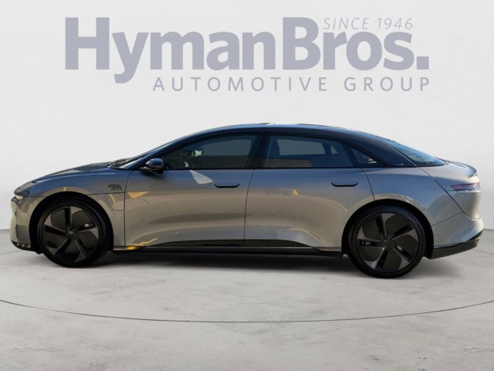 Used 2024 Lucid Air Touring image 6