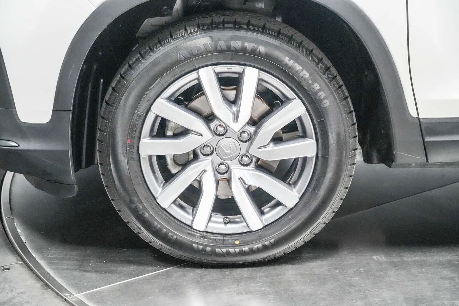 Used 2019 Honda Pilot EX image 9