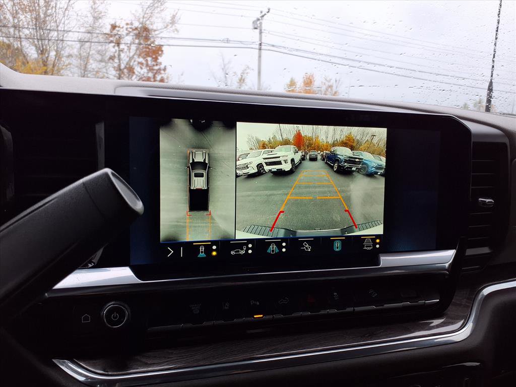 Used 2024 Chevrolet Silverado 2500 LTZ w/ LTZ Convenience Package AWD/4WD image 10
