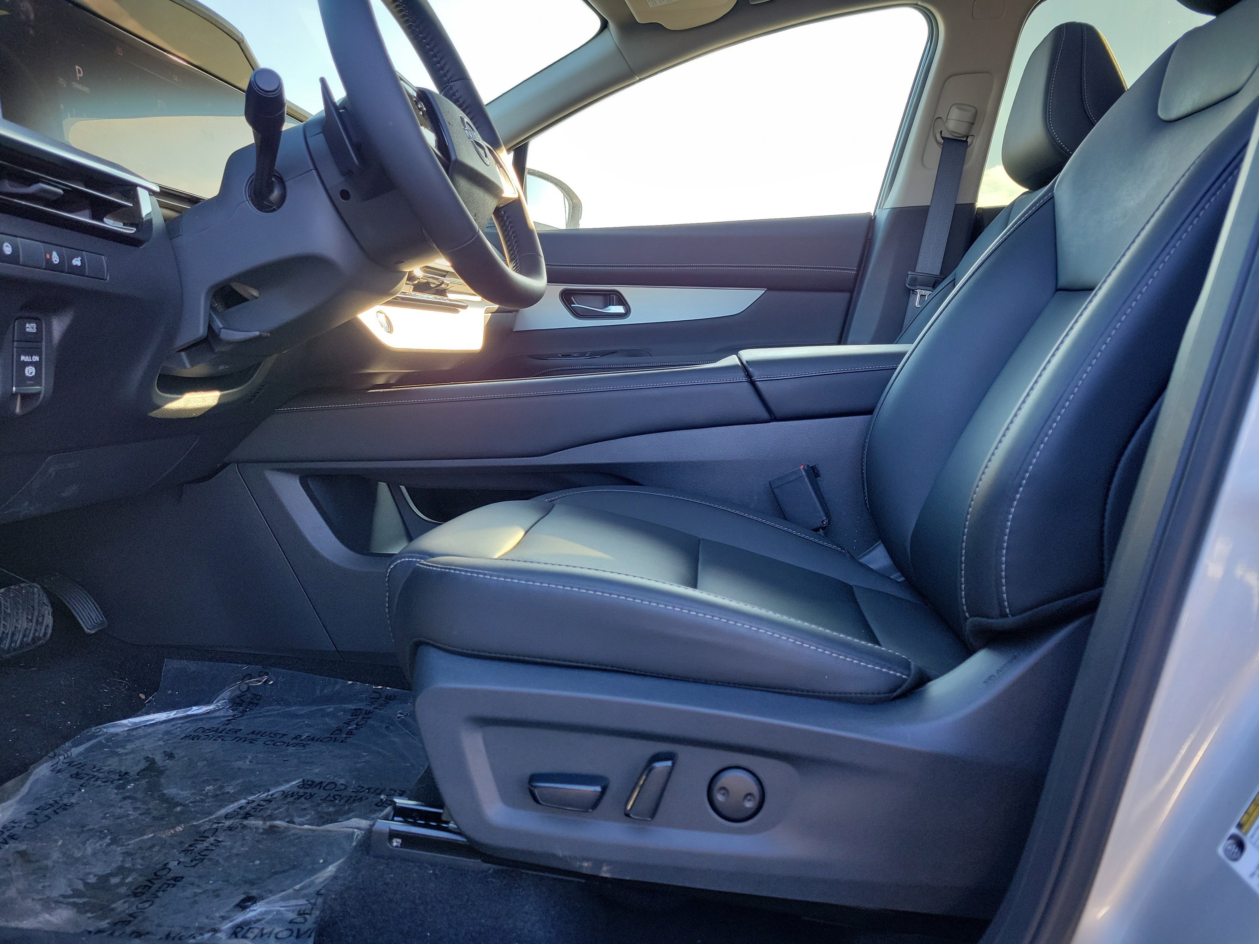 Certified 2025 Nissan Murano SL AWD/4WD image 16