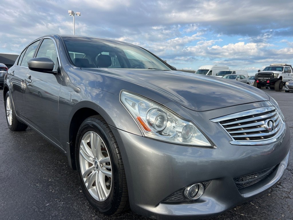 Used 2012 INFINITI G37 x w/ Premium Pkg