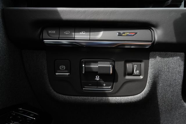 Used 2025 Cadillac Escalade V w/ LPO, Floor Liner Package image 22