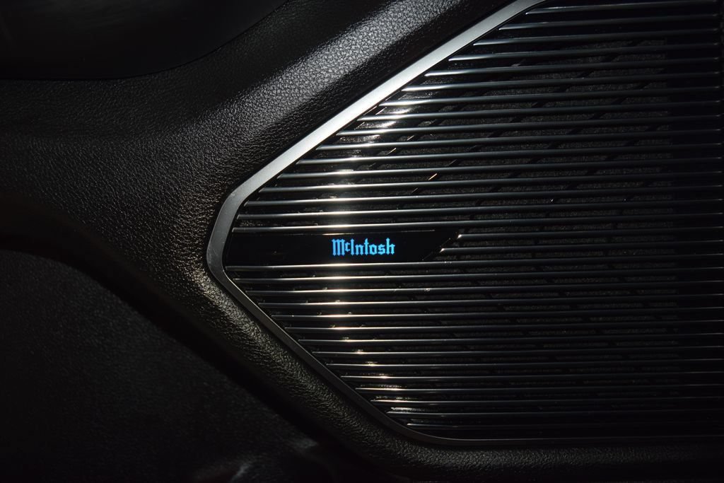 Used 2021 Jeep Grand Cherokee L Overland w/ Luxury Tech Group IV AWD/4WD image 45