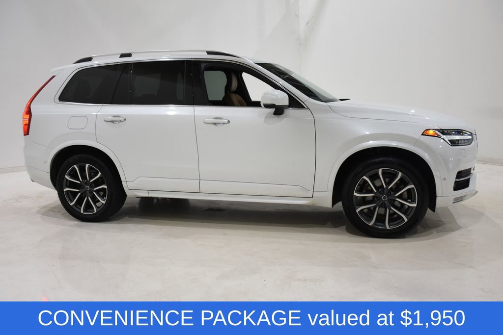 Used 2018 Volvo XC90 T6 Momentum w/ Convenience Package image 3