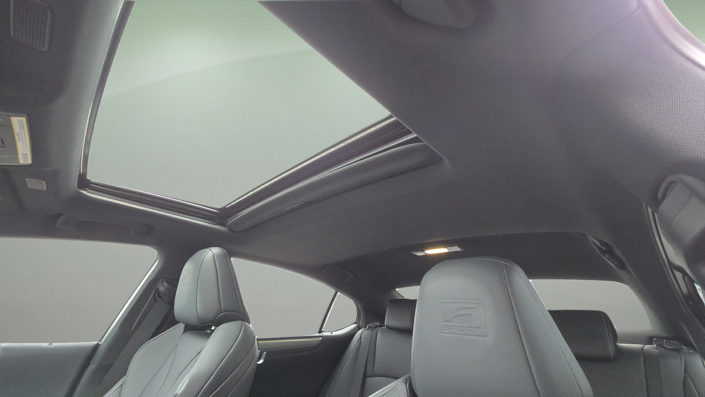 Used 2021 Lexus ES 350 F Sport w/ Accessory Package 2 FWD image 15