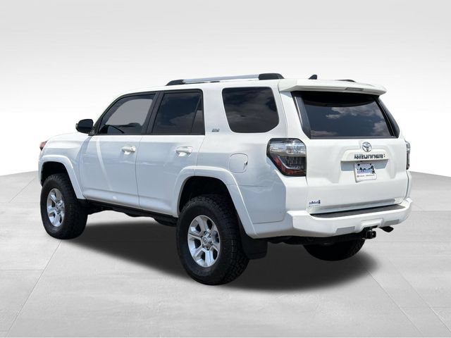 Used 2021 Toyota 4Runner SR5 Premium w/ Moonroof Package AWD/4WD image 6