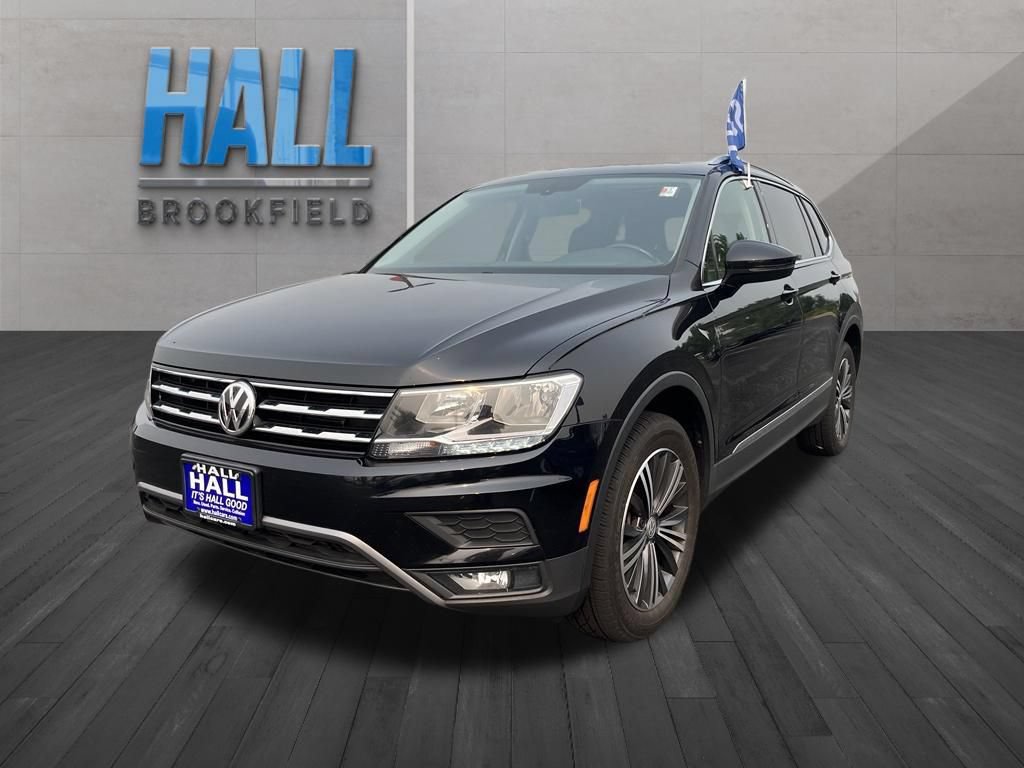 Used 2018 Volkswagen Tiguan SEL AWD/4WD image 1