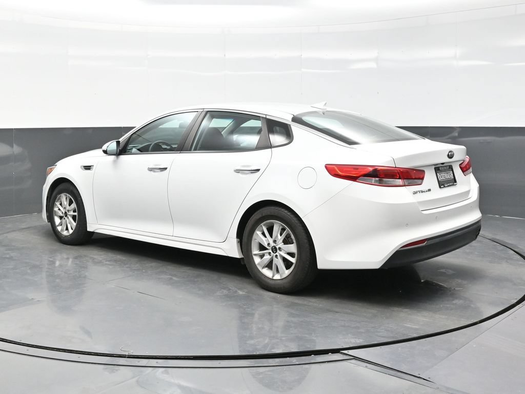 Used 2018 Kia Optima LX FWD image 4