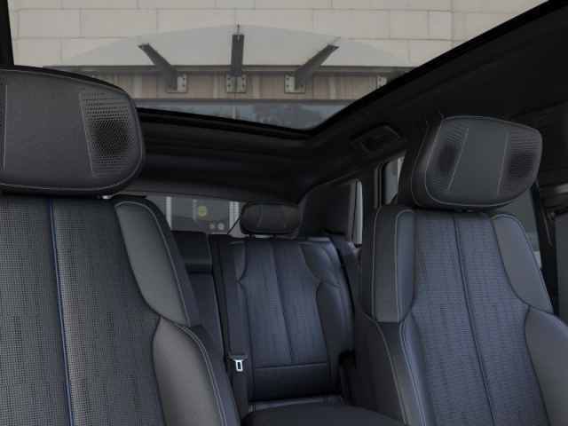 New 2026 Cadillac Lyriq V image 24