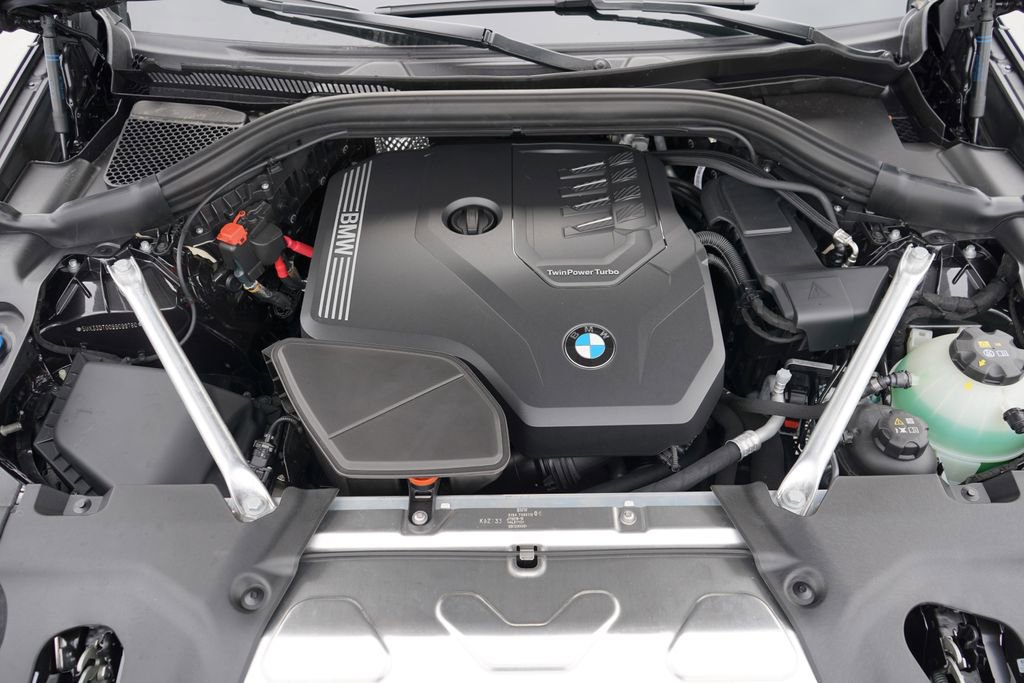 Used 2025 BMW X4 xDrive30i w/ Premium Package image 21