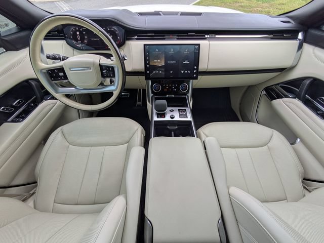 Used 2023 Land Rover Range Rover Autobiography AWD/4WD image 18