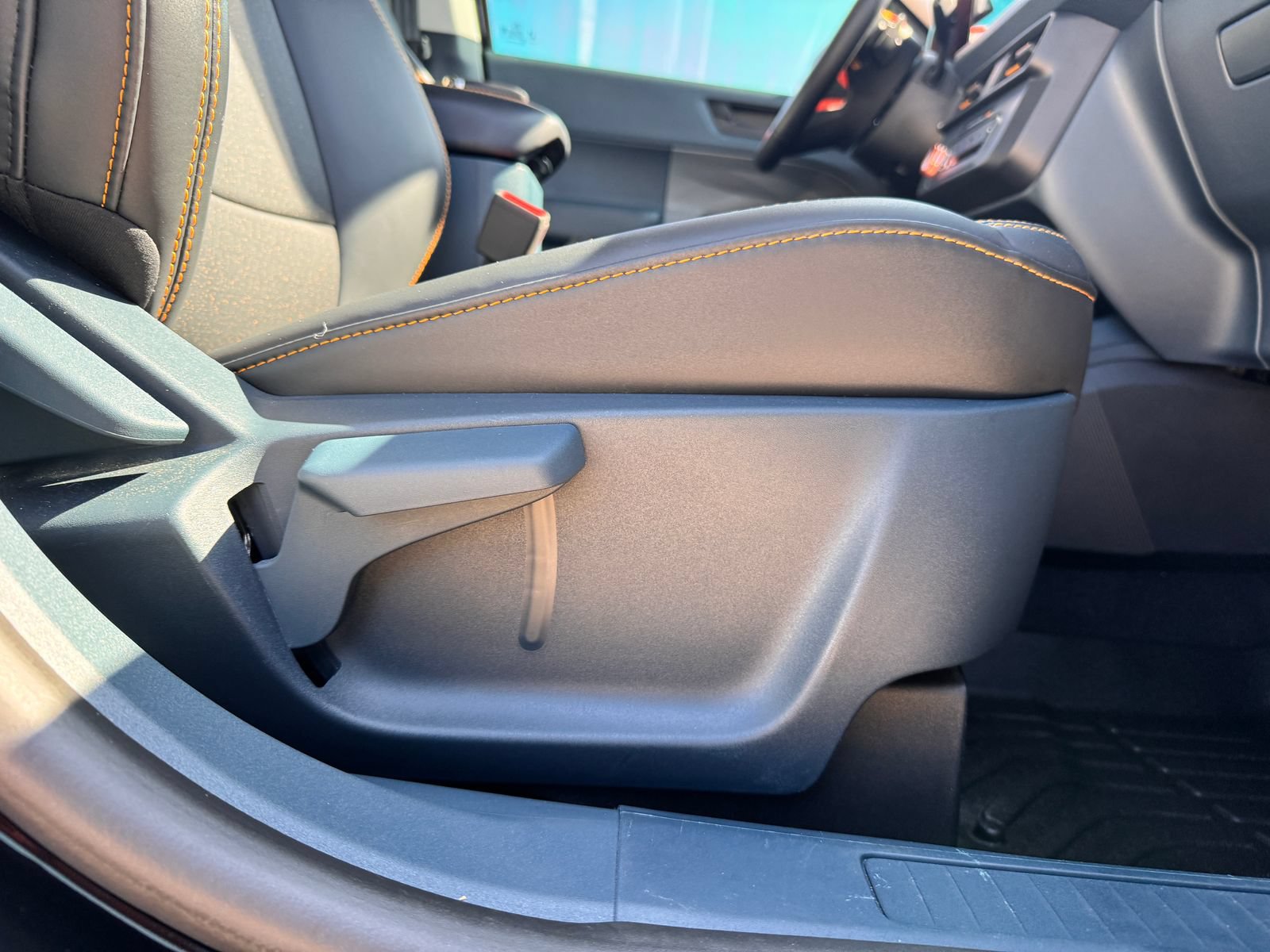 Used 2025 Ford Maverick Tremor AWD/4WD image 33