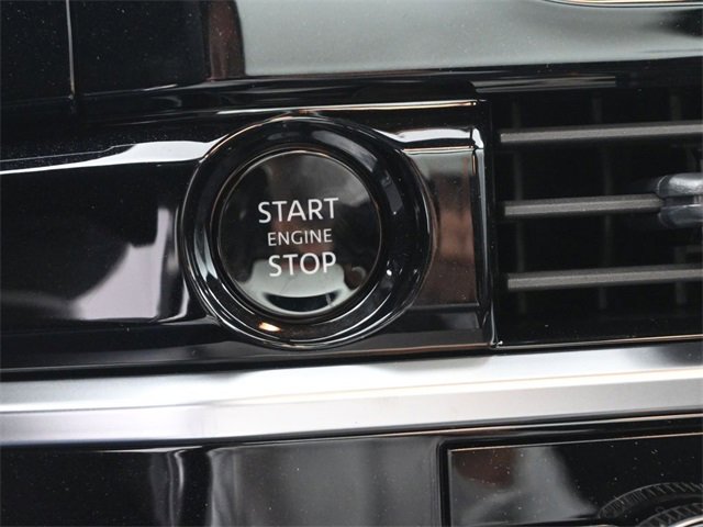 Used 2025 Nissan Pathfinder SL w/ SL Premium Package image 6