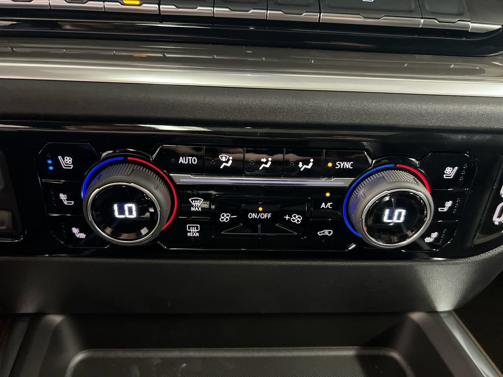 New 2026 Chevrolet Silverado 2500 High Country w/ Technology Package AWD/4WD image 17
