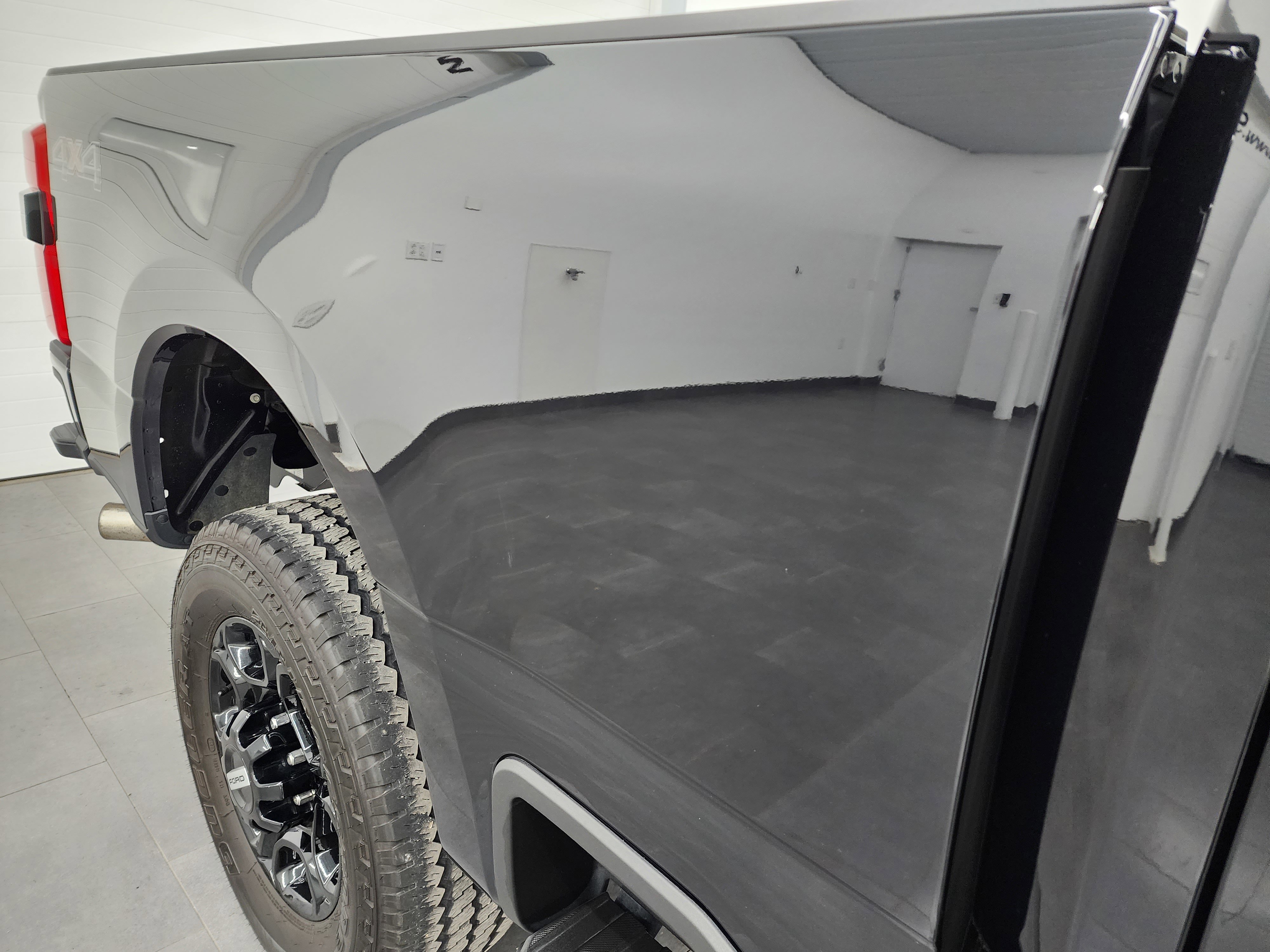 Used 2024 Ford F250 XL w/ STX Appearance Package image 29