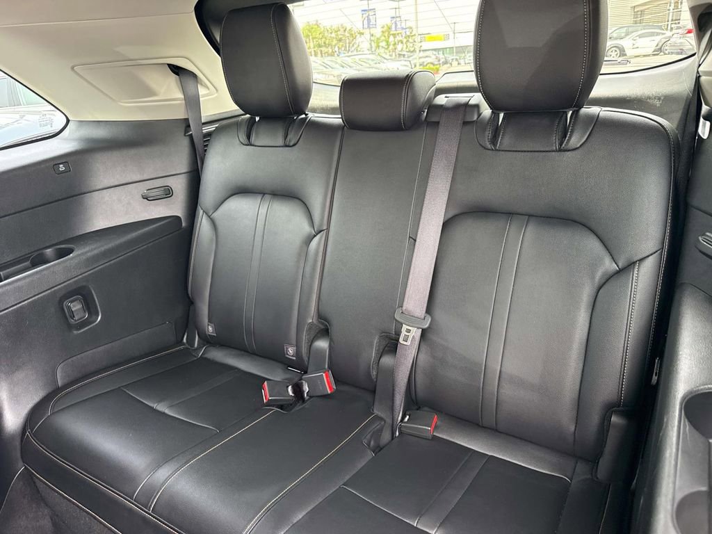 Certified 2025 MAZDA CX-90 3.3 Turbo w/ Preferred Package image 11