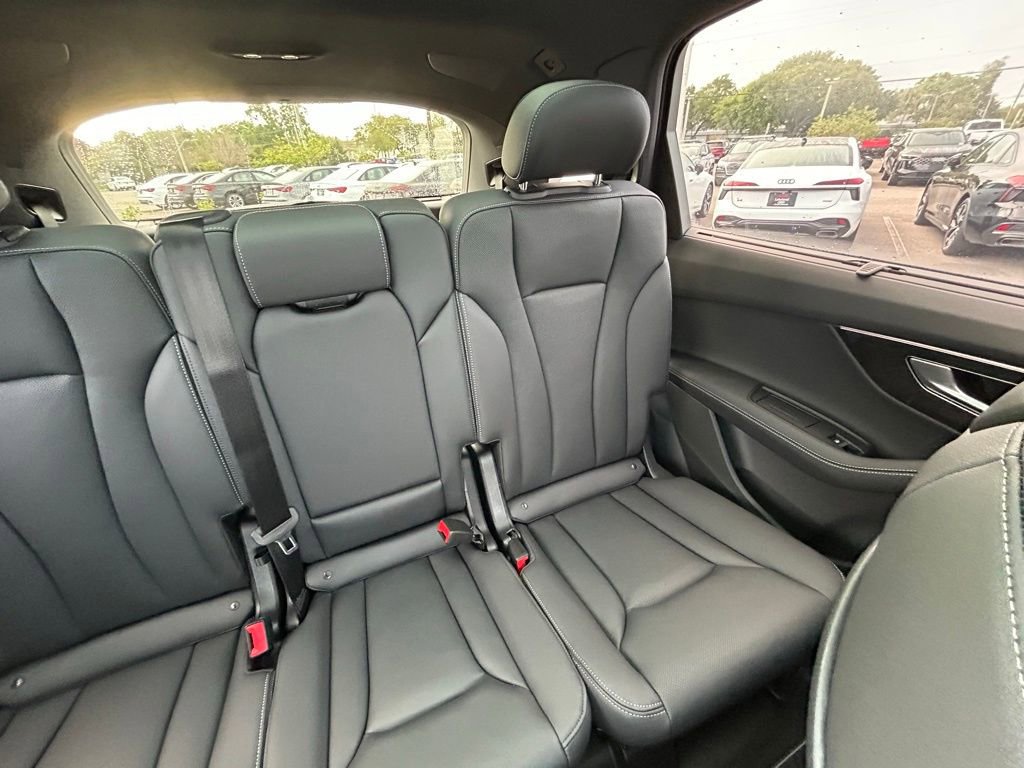 New 2026 Audi Q7 3.0T Premium Plus image 14