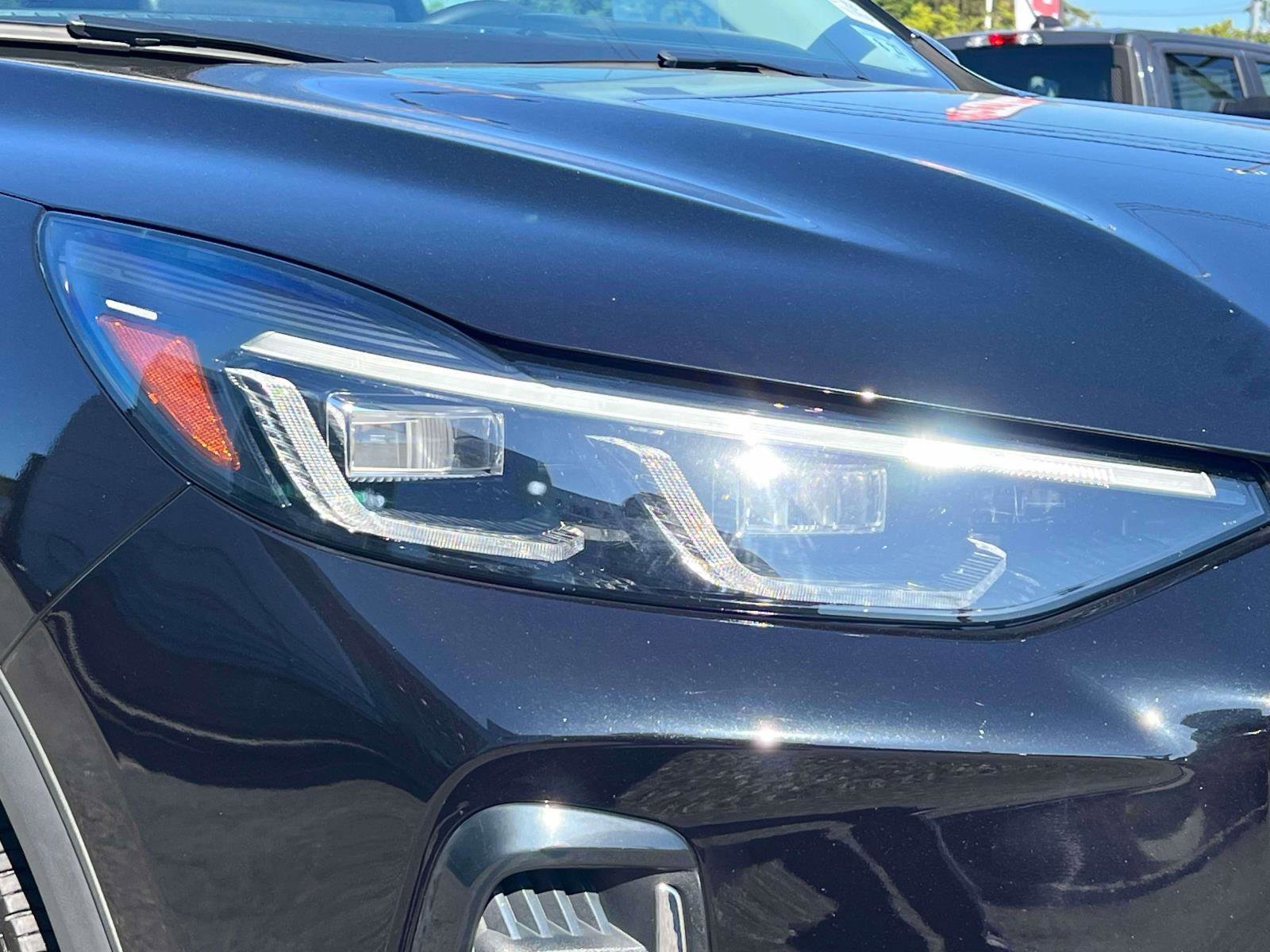 Used 2023 Ford Escape Platinum w/ Premium Technology Package image 9