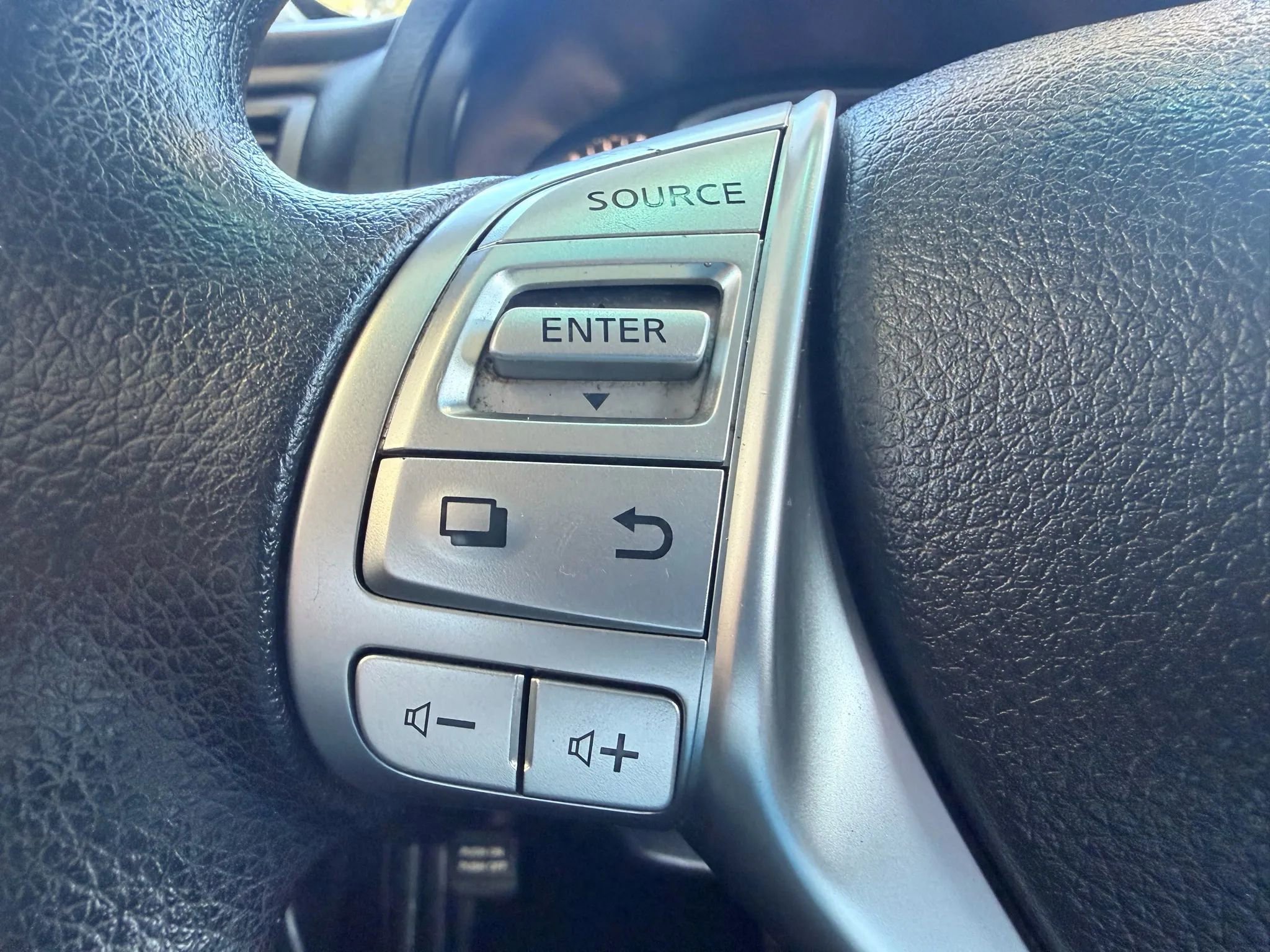 Used 2016 Nissan Altima 2.5 S w/ Power Driver Seat Package image 14