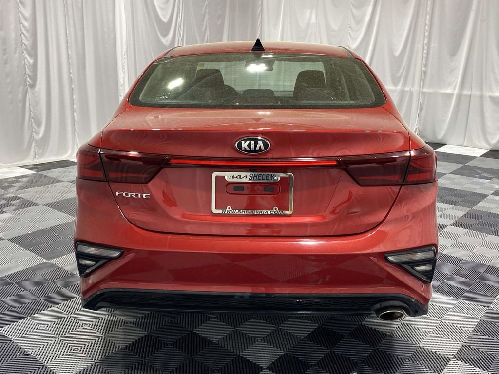 Used 2021 Kia Forte LXS image 3