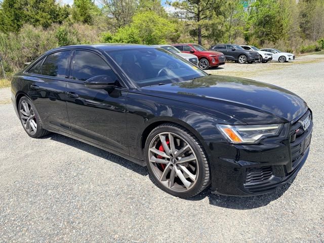 Used 2020 Audi S6 Premium Plus w/ S Sport Package image 3