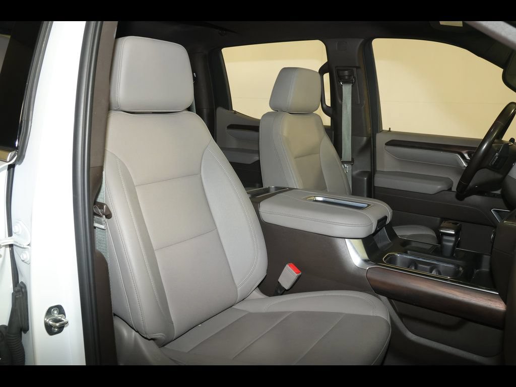 Used 2022 GMC Sierra 1500 SLT w/ SLT Convenience Package AWD/4WD image 36