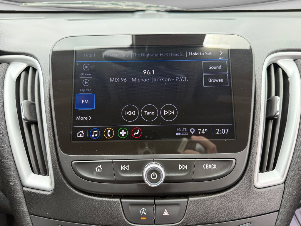 Used 2024 Chevrolet Malibu LT FWD image 25