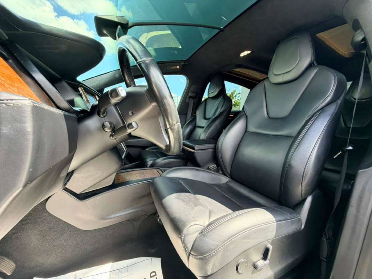 Used 2019 Tesla Model X 100D AWD/4WD image 17