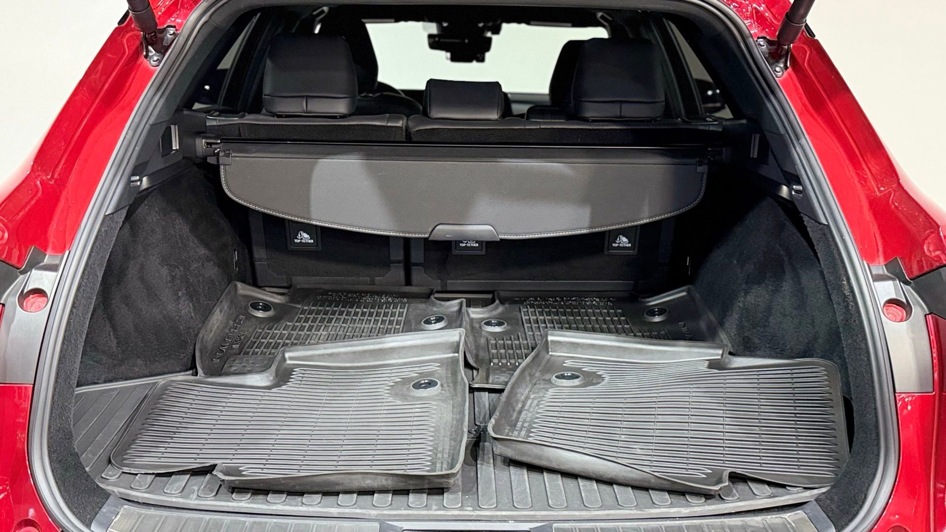 Used 2025 Toyota Crown Signia w/ Advanced Technology Package AWD/4WD image 35