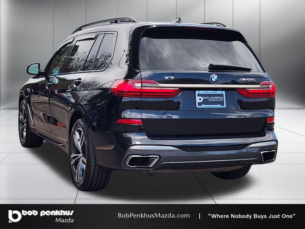 Used 2021 BMW X7 M50i w/ Dynamic Handling Package AWD/4WD image 27