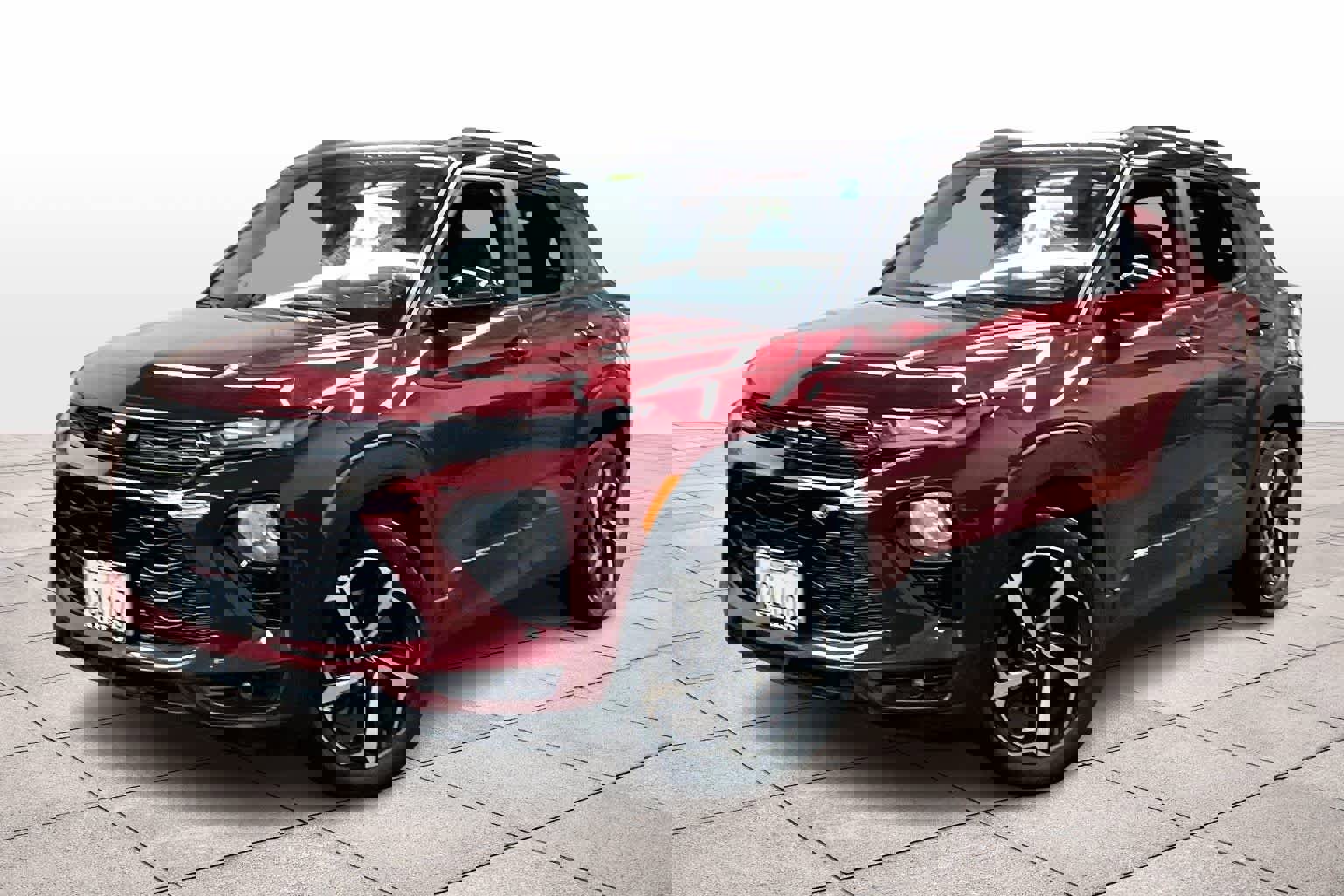 Used 2022 Chevrolet TrailBlazer RS w/ Sun and Liftgate Package image 1