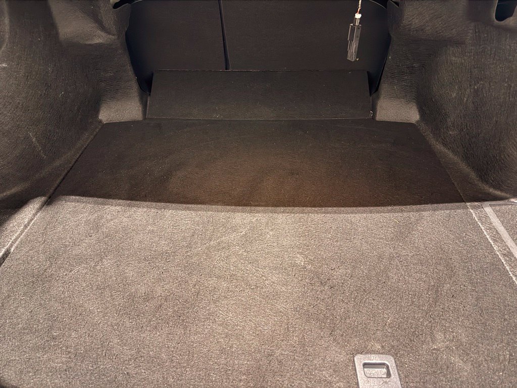 Used 2025 Toyota Camry LE FWD image 10