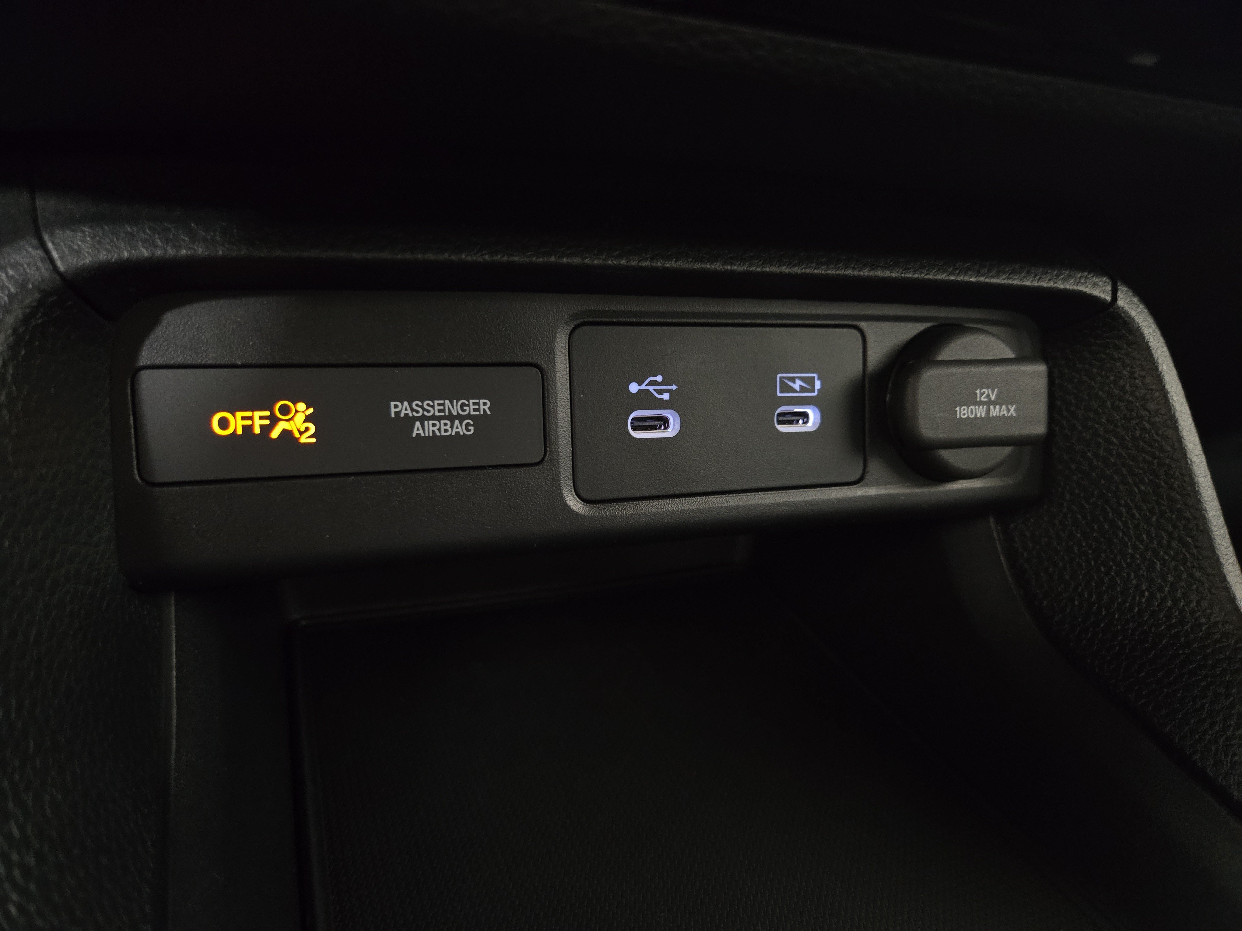 Used 2025 Honda Civic Sport image 28