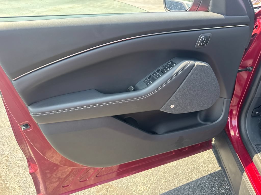 Used 2025 Ford Mustang Mach-E Premium AWD/4WD image 26
