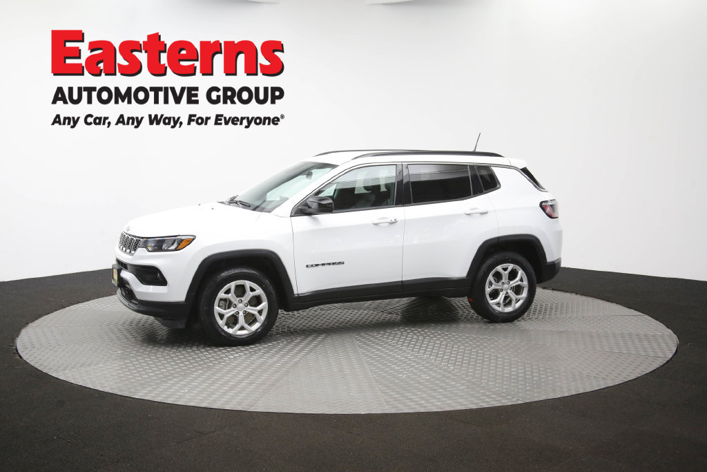 Used 2024 Jeep Compass Latitude AWD/4WD image 60