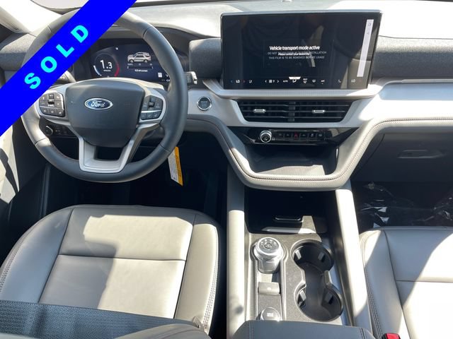 New 2025 Ford Explorer Active w/ Active Comfort Package AWD/4WD image 10
