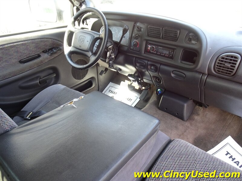Used 2001 Dodge Ram 2500 Truck 2WD Quad Cab image 15