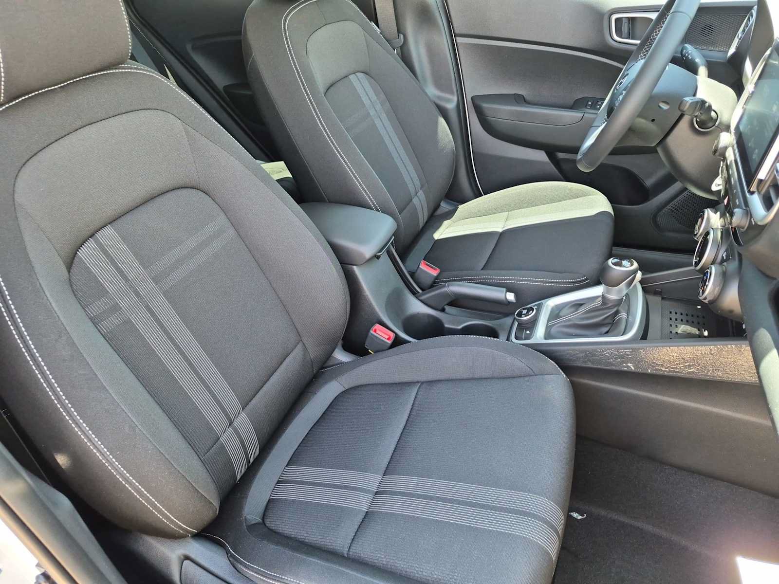 New 2026 Hyundai Venue SEL FWD image 21