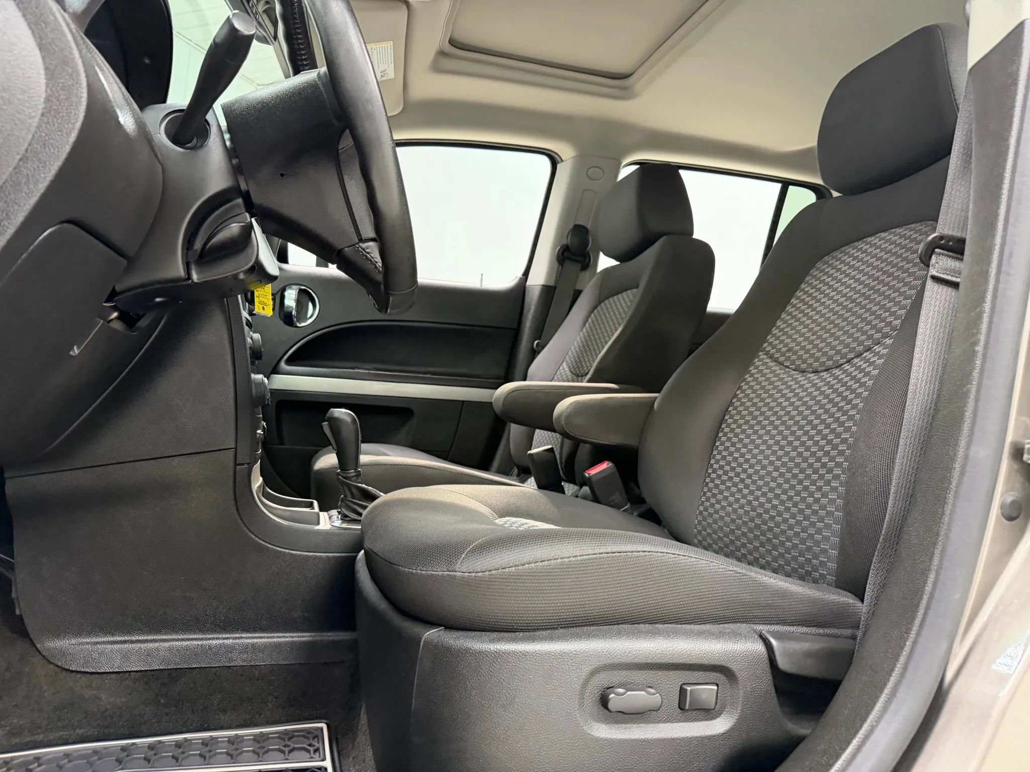 Used 2011 Chevrolet HHR LT w/ My Link Package image 15