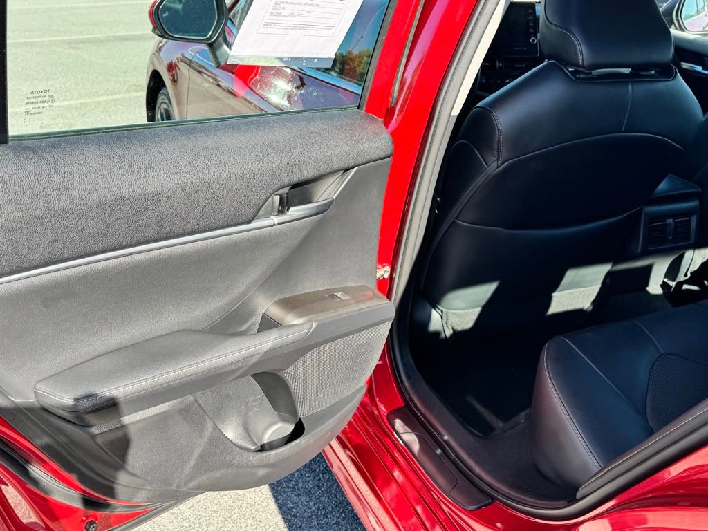 Used 2023 Toyota Camry XSE image 29