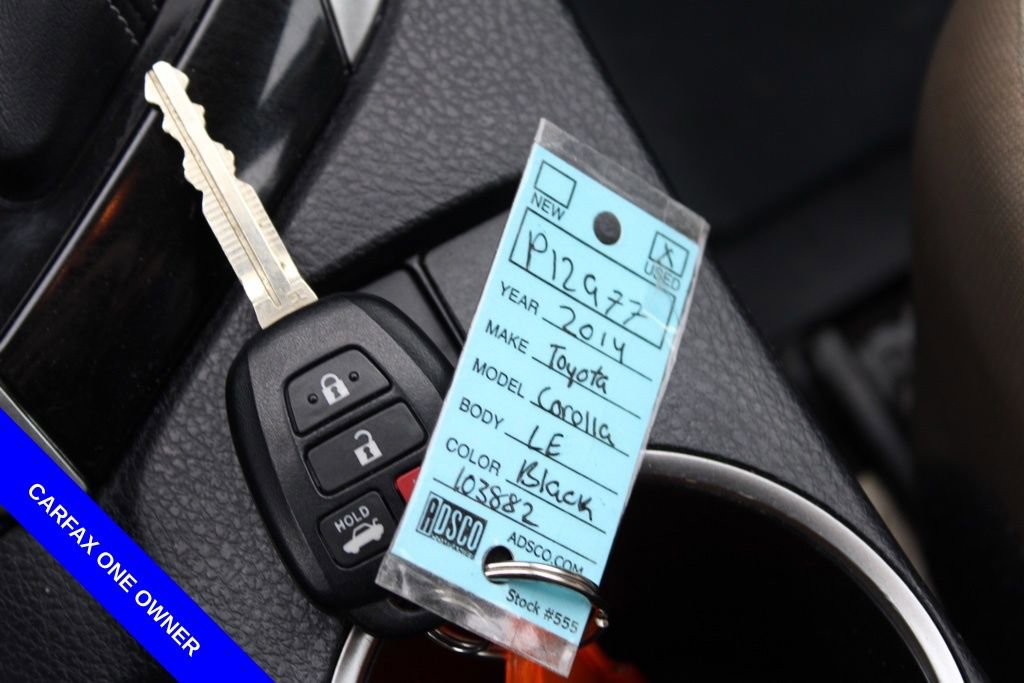 Used 2014 Toyota Corolla LE image 29
