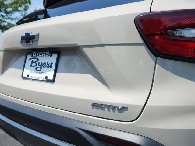New 2026 Chevrolet Trax ACTIV w/ Driver Confidence Package FWD image 11