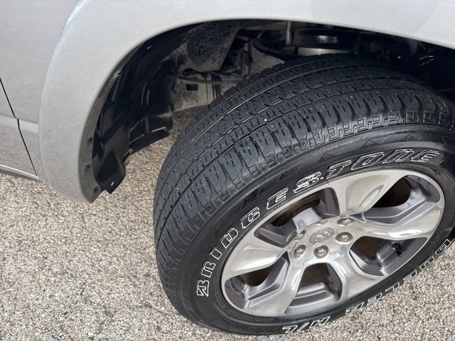 Used 2019 RAM 1500 Limited w/ Advanced Safety Group image 11
