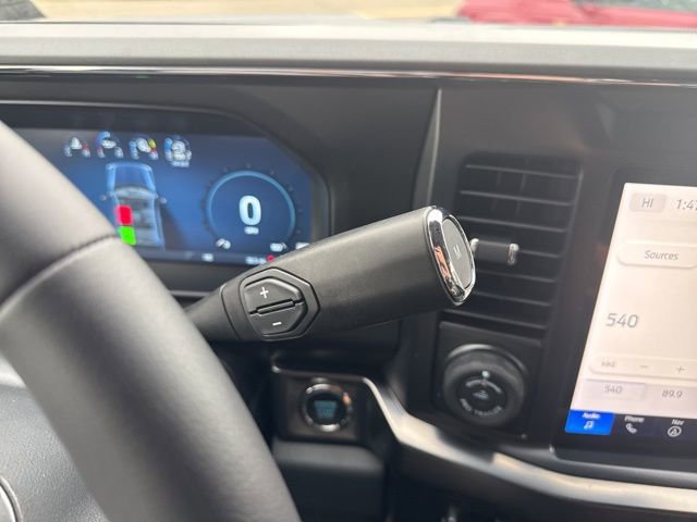 New 2026 Ford F250 Lariat w/ Black Appearance Package image 24