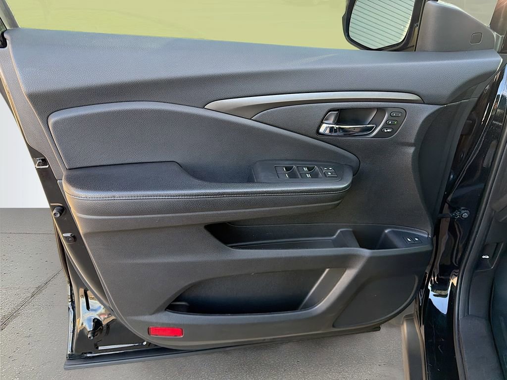 Used 2022 Honda Pilot Special Edition image 25